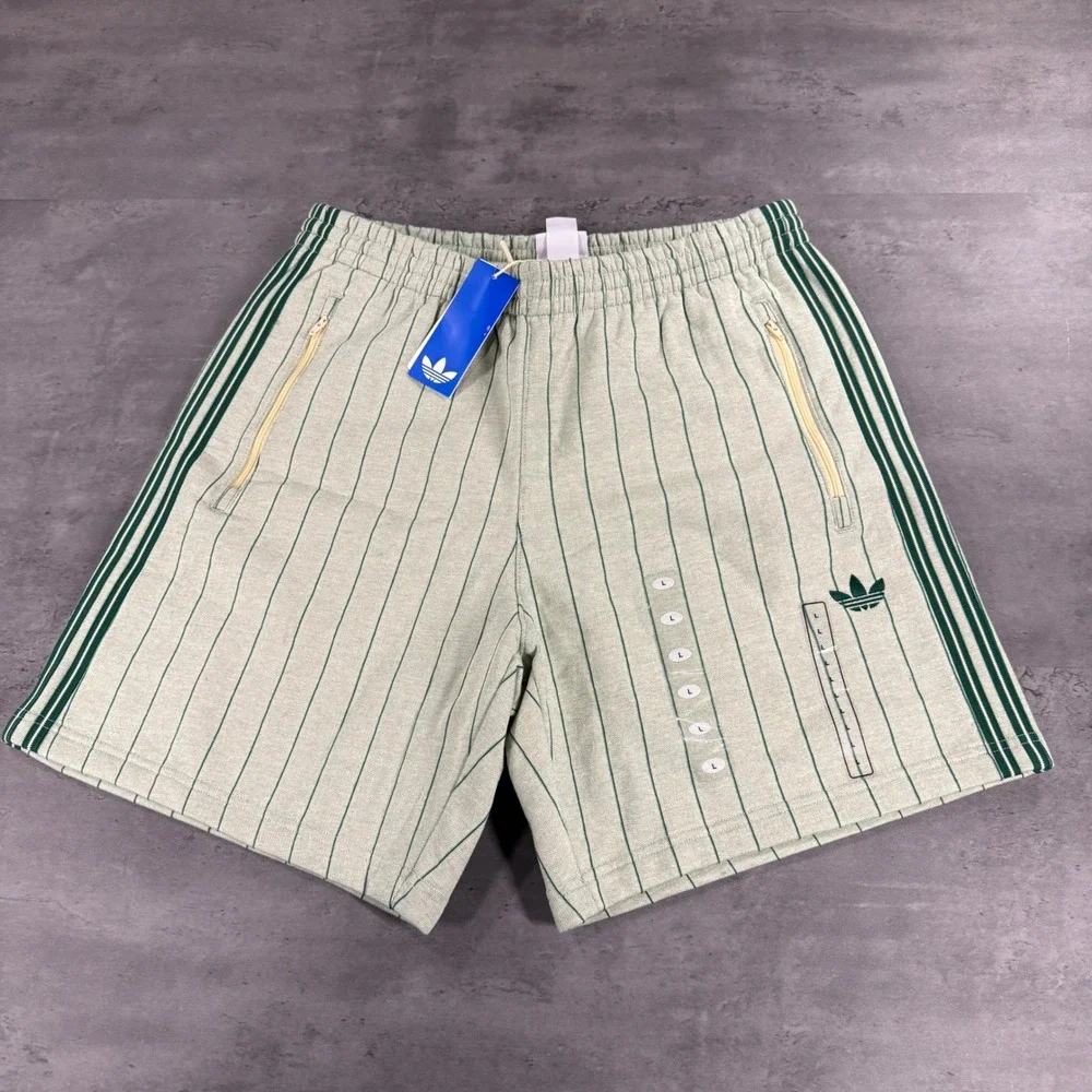 Adidas Sweatpants Shorts L Pinstripe Warm Vanilla Green Pinstripe Trefoil NEW